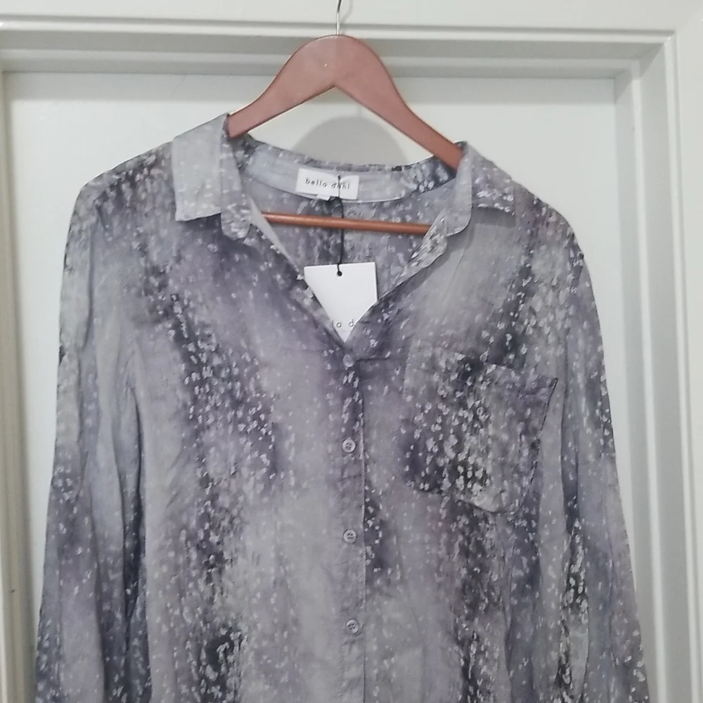 BELLA DAHL BLOUSE - Picture 2 of 5